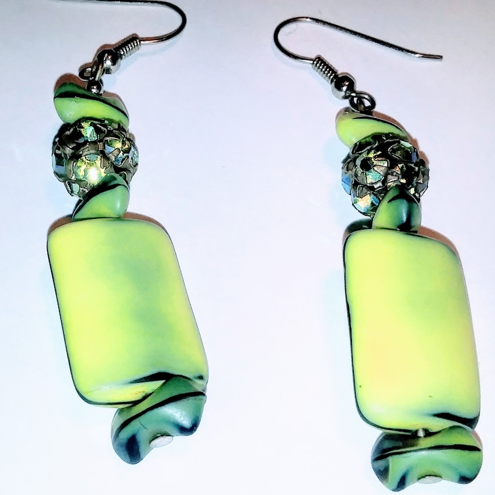 Swarovski crystals with handmade beads